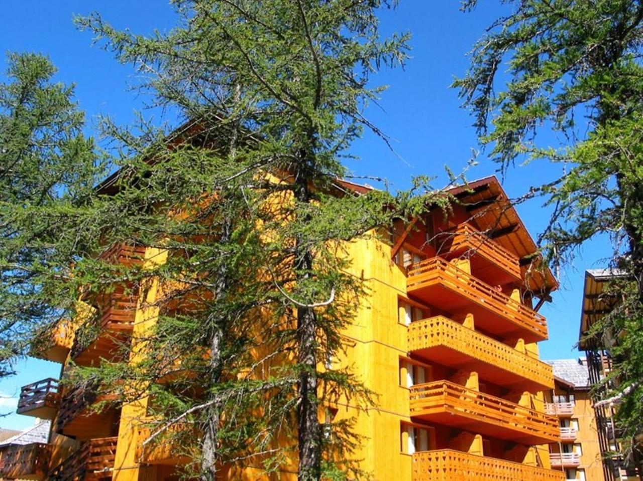 Vacanceole - Residence Vega Risoul Exteriör bild